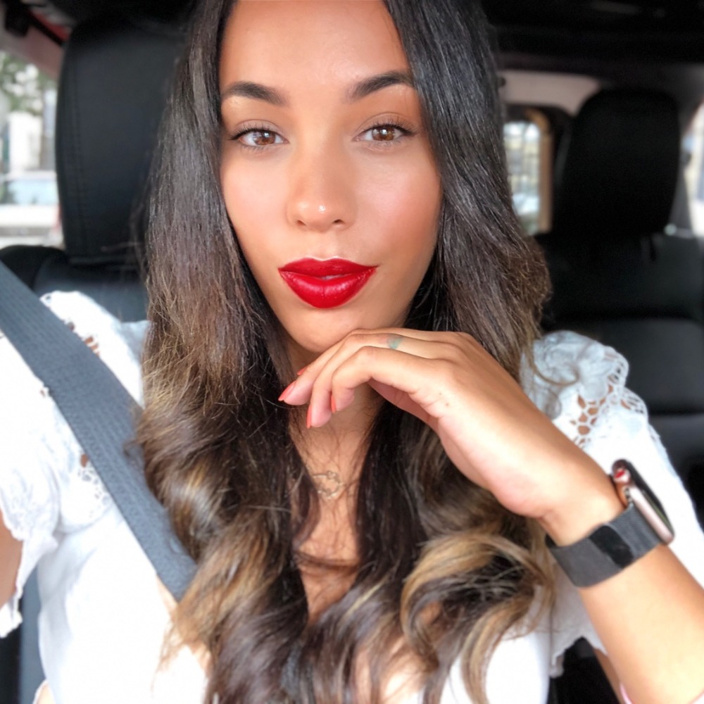 Meet your Posher, Lyanne